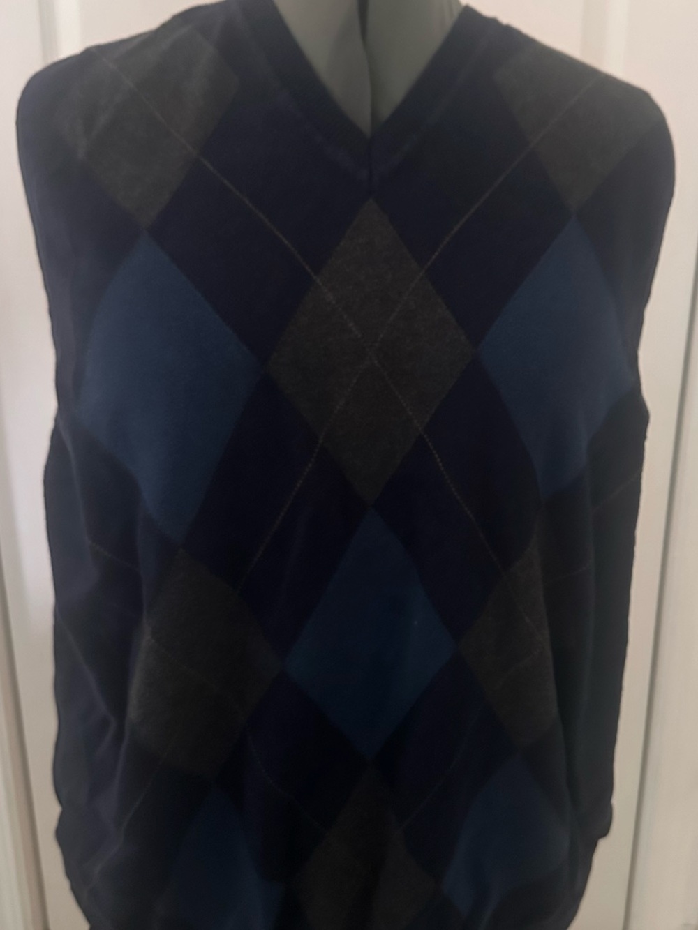 Haggar Blue and Gray Argyle V-Neck Sweater